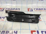 Накладка порога внутренняя задняя левая Geely Emgrand EC7 106800108100669.