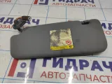 Козырек солнцезащитный правый Geely Emgrand EC7 1068001055.