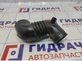 Патрубок воздушного фильтра Geely Emgrand EC7 1066001104.