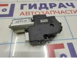 Моторчик люка Geely Emgrand EC7 1068003659.