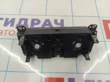 Блок управления климатической установкой Geely Emgrand EC7 1067003905