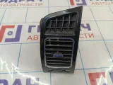 Дефлектор воздушный правый Geely Emgrand EC7 1068050292