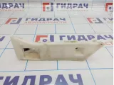 Кронштейн переднего бампера левый Geely Emgrand EC7 1068001655