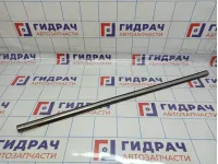 Накладка стекла заднего правого наружная Geely Emgrand EC7 1068002147