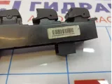 Блок управления стеклоподъемниками Geely Emgrand EC7 1067002335