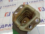 Кронштейн усилителя заднего бампера правый Geely Emgrand EC7