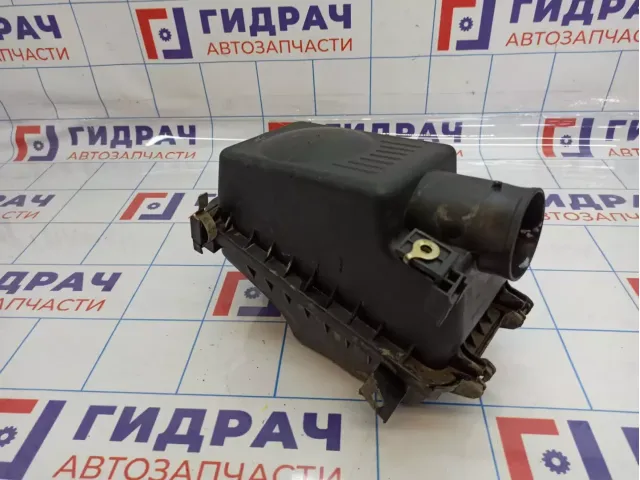 Корпус воздушного фильтра Geely Emgrand EC7 1066001483