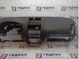 Торпедо Geely Emgrand EC7