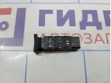 Кнопка обогрева сидений правая Geely Emgrand EC7 1067003573