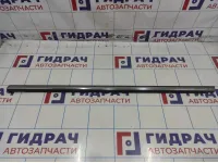 Накладка стекла переднего левого Geely Emgrand EC7 1068002043