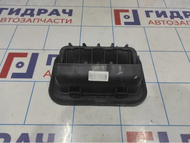 Решетка вентиляционная Geely Emgrand EC7 1068001153