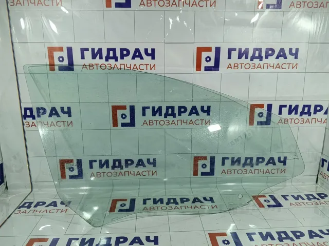 Стекло двери передней правой Geely Emgrand EC7 1068002063