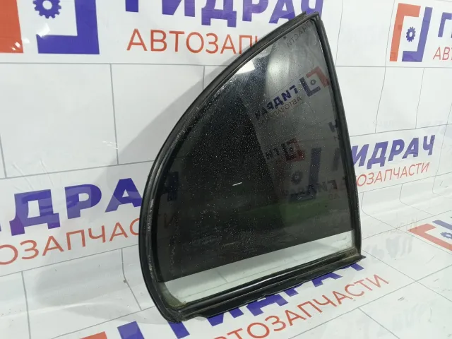 Стекло двери задней правой Geely Emgrand EC7 1068002139