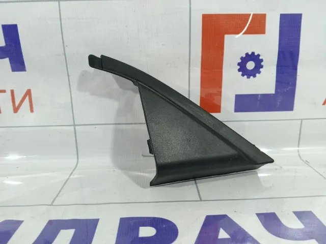 Крышка зеркала правая Geely Emgrand EC7 1068002684