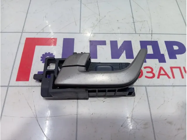 Ручка двери внутренняя левой Geely Emgrand EC7 1068002029