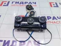 Блок управления климатической установкой Geely Emgrand EC7 06703905