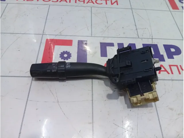Переключатель поворотов подрулевой Geely Emgrand EC7 01700657