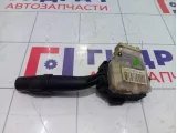 Переключатель поворотов подрулевой Geely Emgrand EC7 01700657