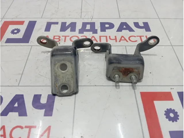 Петли двери задней левой Geely Emgrand EC7
