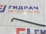 Держатель капота Geely Emgrand EC7 1068002008