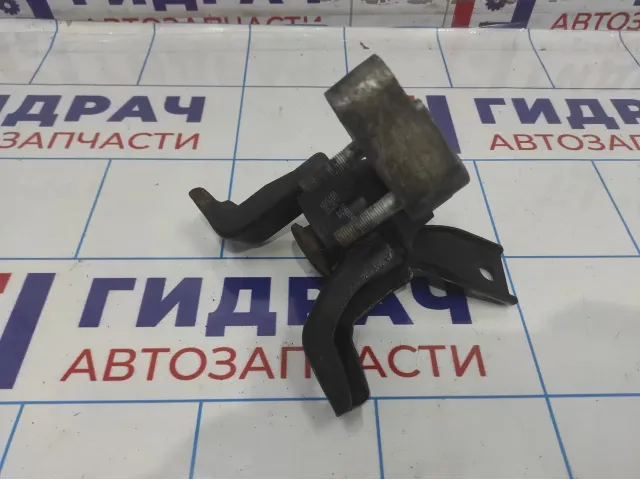Опора двигателя правая Geely Emgrand EC7 1064001147