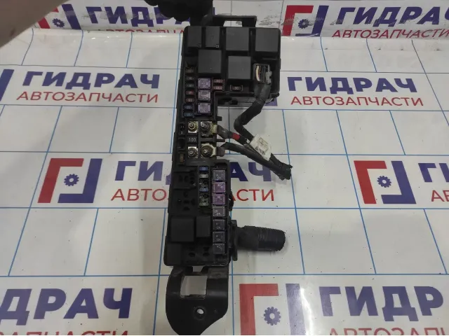 Блок предохранителей Geely Emgrand EC7 1067001006