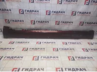 Накладка на порог наружная правая Geely Emgrand EC7 1068001642