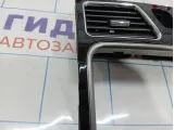 Накладка на торпедо центральная Geely Emgrand EC7 1068022731