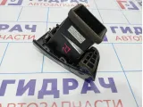 Дефлектор воздушный левый Geely Emgrand EC7 1068050287