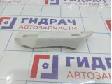 Кронштейн переднего бампера левый Geely Emgrand EC7 1068001655