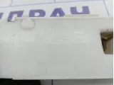 Кронштейн переднего бампера левый Geely Emgrand EC7 1068001655