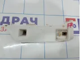 Кронштейн переднего бампера правый Geely Emgrand EC7 1068001656
