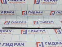 Накладка стекла переднего правого Geely Emgrand EC7 1068002069