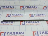 Накладка стекла переднего левого Geely Emgrand EC7 1068002043