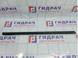 Уплотнитель стекла переднего левого Geely Emgrand EC7