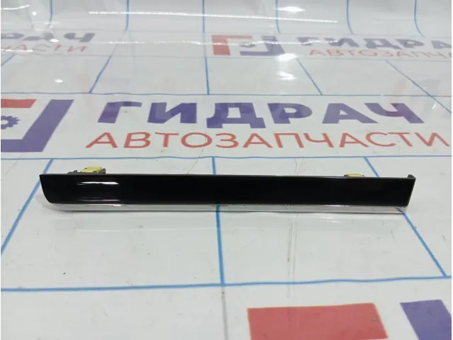 Накладка декоративная на торпедо Geely Emgrand EC7 1068022726