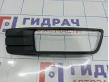 Рамка противотуманной фары правой Geely Emgrand EC7 1068001653
