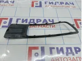 Рамка противотуманной фары правой Geely Emgrand EC7 1068001653
