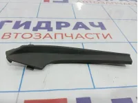 Накладка решетки стеклоочистителя правая Geely Emgrand EC7 1068001617
