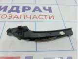 Накладка решетки стеклоочистителя правая Geely Emgrand EC7 1068001617
