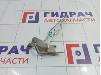 Петля капота правая Geely Emgrand EC7