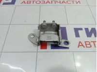 Петля багажника правая Geely Emgrand EC7