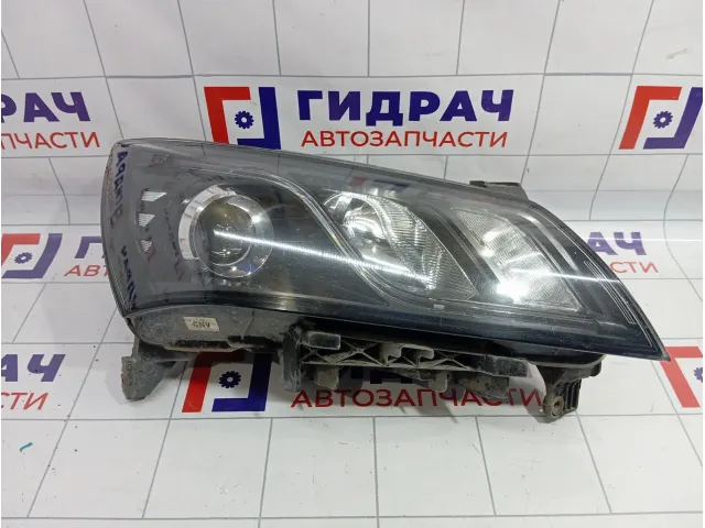 Фара правая Geely Emgrand EC7
