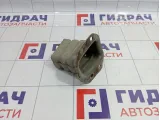 Кронштейн усилителя заднего бампера Geely Emgrand EC7