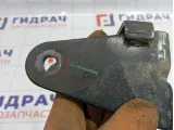 Кронштейн двигателя передний Geely Emgrand EC7 1064001146