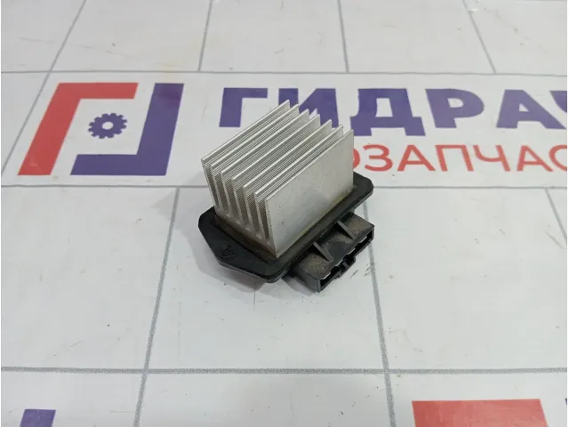 Резистор отопителя Geely Emgrand EC7 1061001239