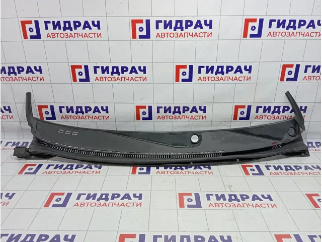 Решетка стеклоочистителей Geely Emgrand EC7 06801615