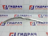 Накладка переднего бампера правая Geely Emgrand EC7