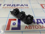 Блок управления стеклоподъемниками Geely MK 1017002539.