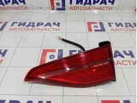 Фонарь задний внутренний правый Geely Tugella 7057019100